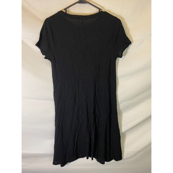 WOMENS JUNIORS SIZE MEDIUM BLACK TSHIRT DRESS KNEE LENGTH 7/9 - Picture 2 of 2